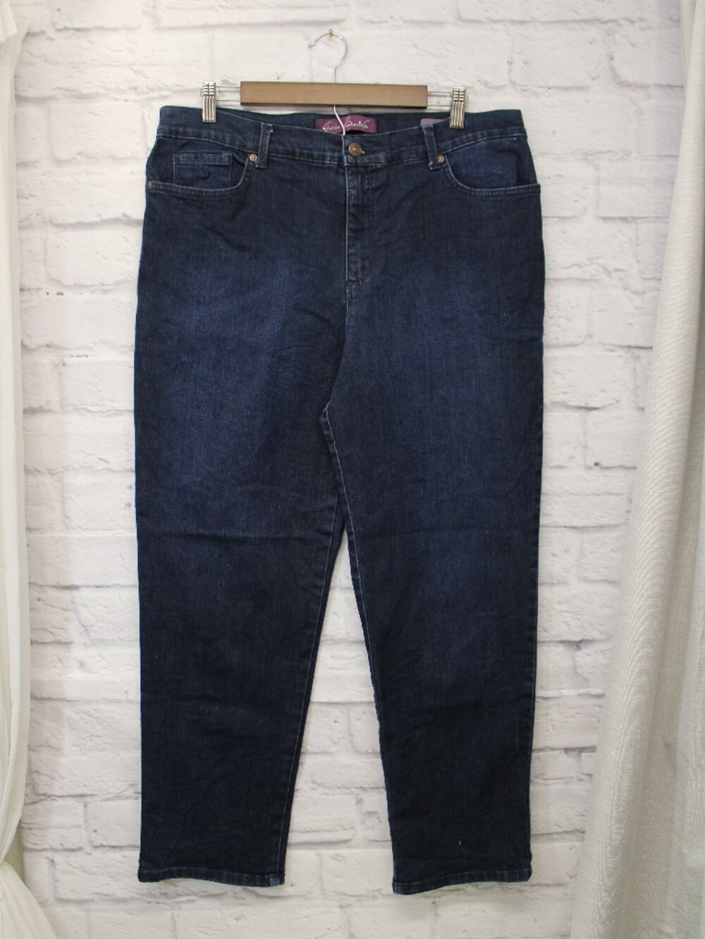 Gloria Vanderbilt Missy 14 Short Amanda Dark Wash Straight Leg Classic Jeans